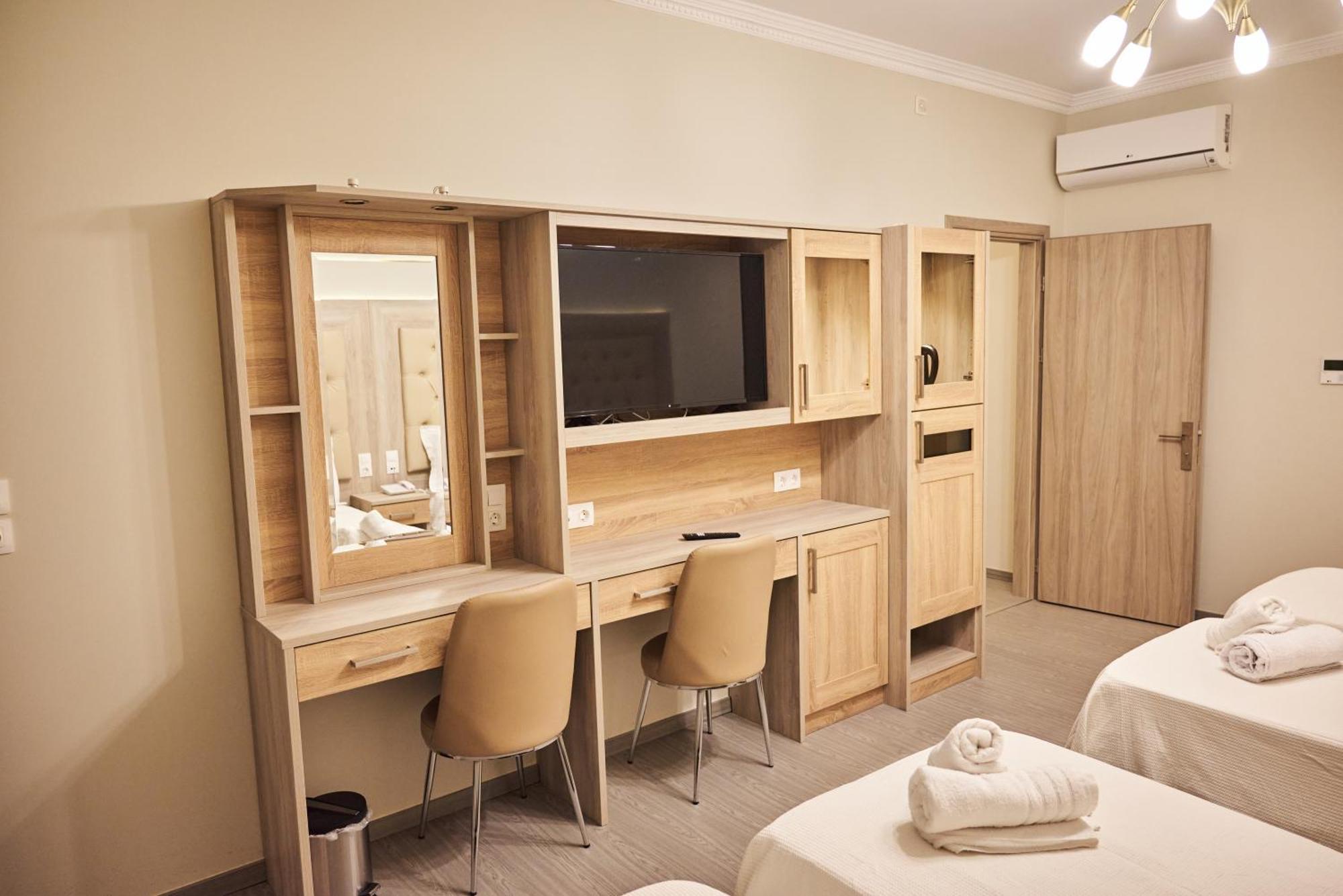 Famissi Suites 2 カランバカ エクステリア 写真
