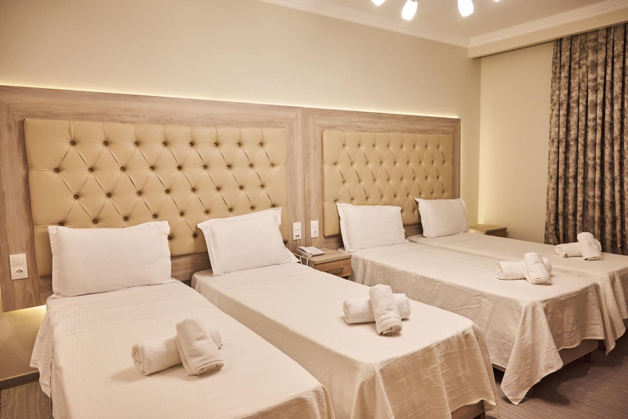 Famissi Suites 2 カランバカ エクステリア 写真